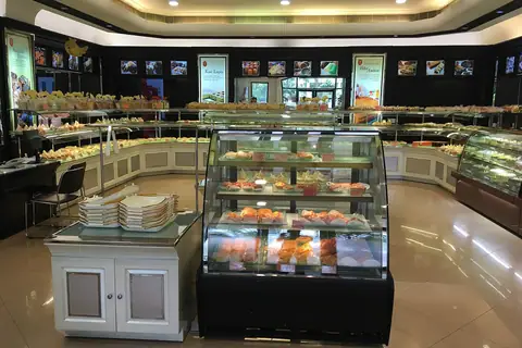 Pantry Cakes photo 4